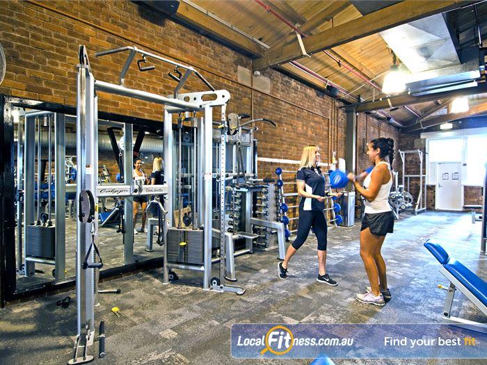Cost Comparison Between No Contract and Traditional Gym Memberships